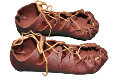 one-piece primitive shoes with many tabs